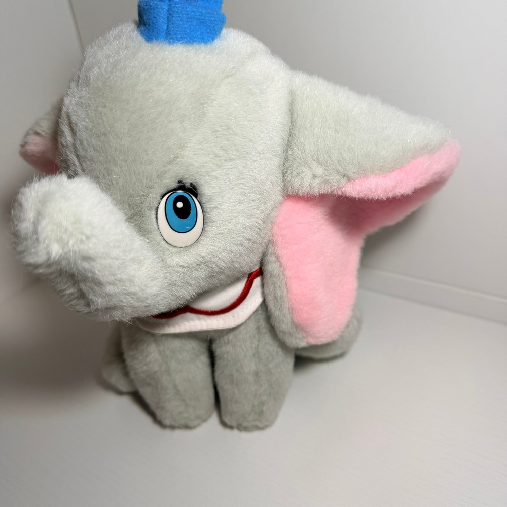 Vintage 80s Disney Dumbo Plush Disneyland Walt Disney World 9.5 inch Collectible - Picture 2 of 8